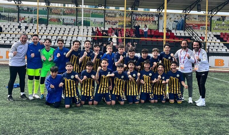 Talasgücü U-14 Futbol Takımı Türkiye Finali’ne yükseldi