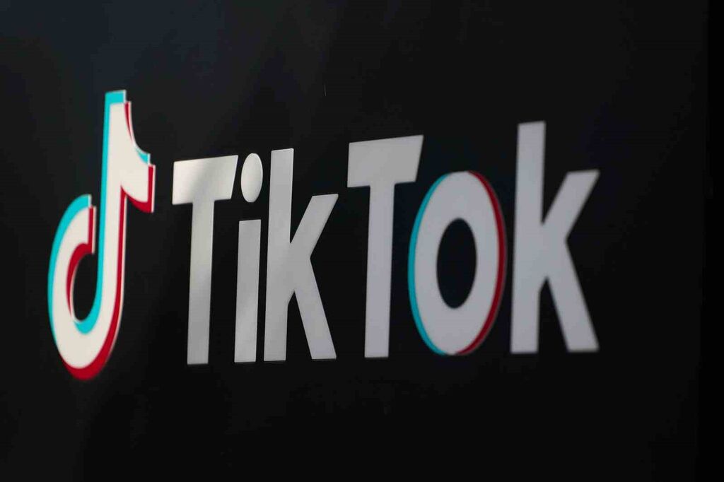 Temsilciler Meclisi’nden TikTok’un ABD’de yasaklanmasına dair ilk onay