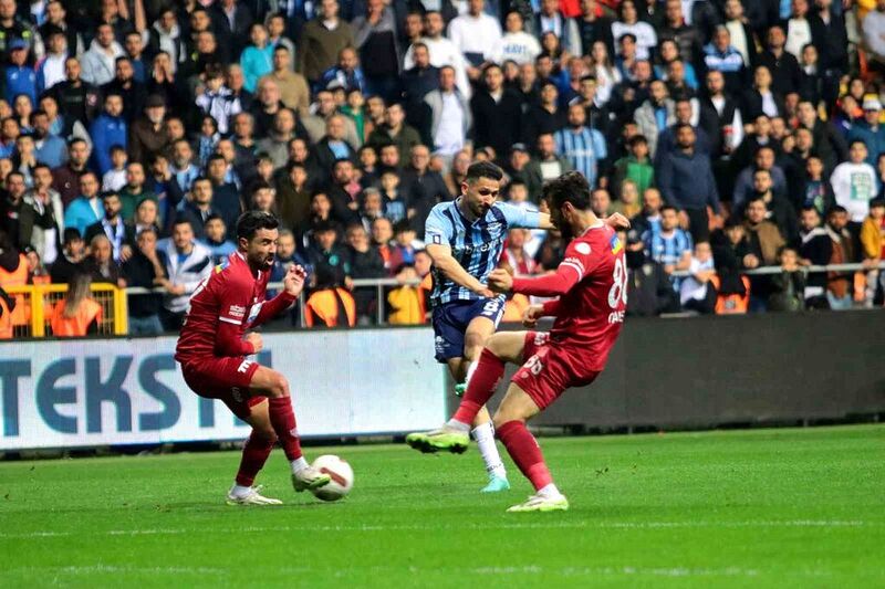 Trendyol Süper Lig: Y. Adana Demirspor: 1 – Sivasspor: 0 (İlk yarı)