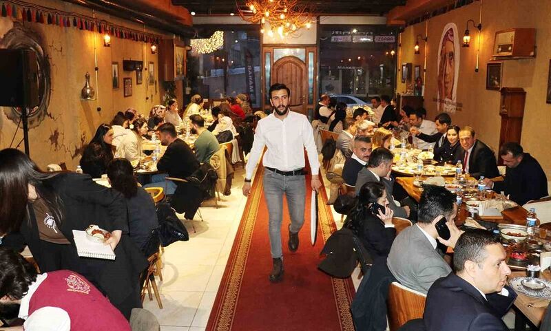 Van’da yöresel yemekler iftar sofralarını süslüyor