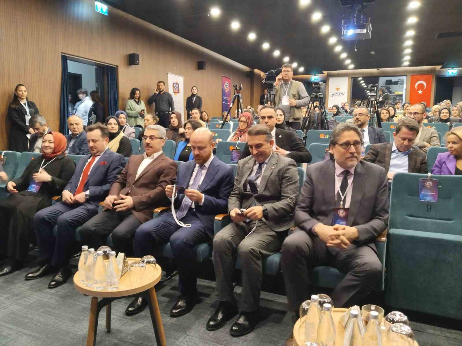 YETEV KONFERANSINA KATILAN BİLAL ERDOĞAN: "ÇOCUKLAR GELECEĞİN YETİŞKİNLERİ VE LİDERLERİ