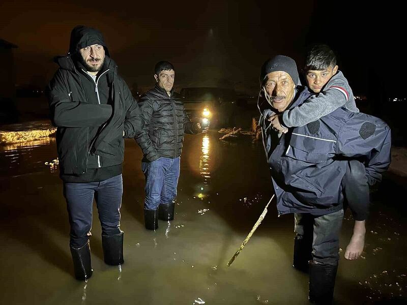 Yüksekova sular altında