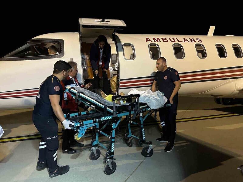 8 yaşındaki hasta çocuk ambulans uçak ile Ankara’ya sevk edildi