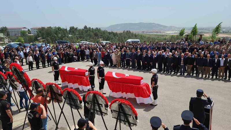 Adıyaman’da, şehit polisler için tören düzenlendi