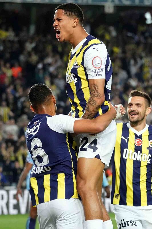 FENERBAHÇE'NİN GANALI DEFANS OYUNCUSU