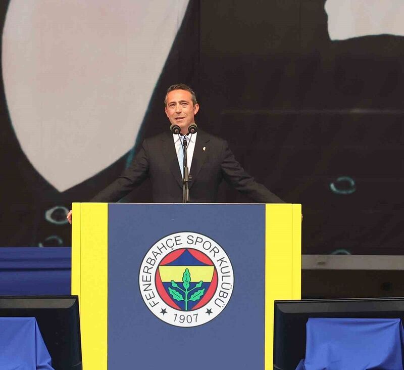 FENERBAHÇE BAŞKANI ALİ KOÇ,