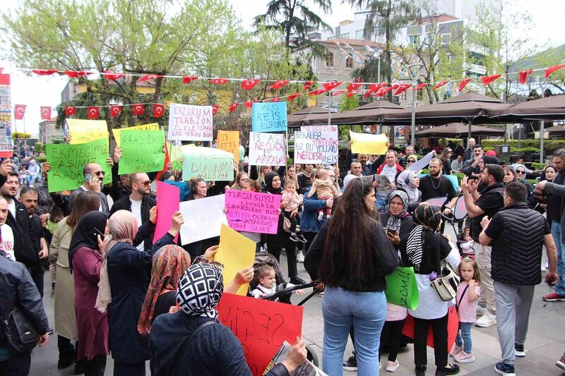 “Alo 199 Çağrı Merkezi”nin kapatılacağı iddiasına çalışanlardan tepki