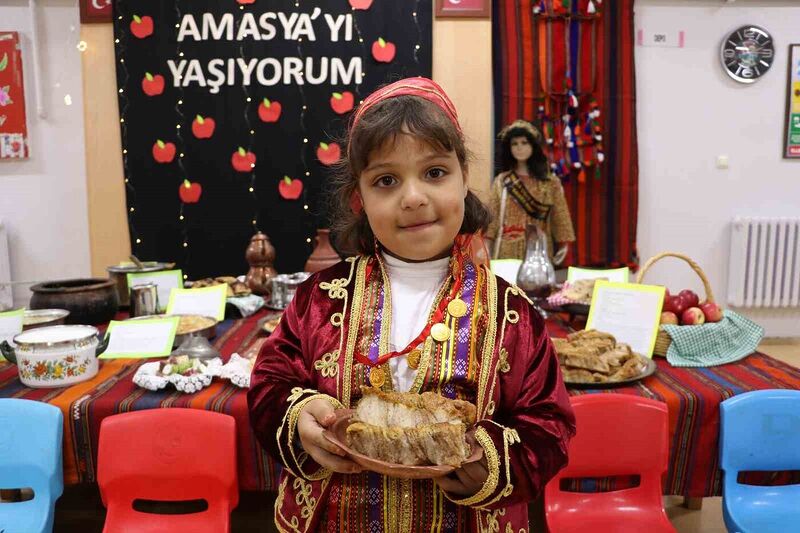 Anaokulunda Amasya’nın lezzetleri sergilendi