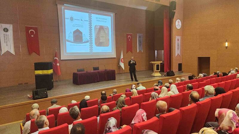 Aydın’da 2024 yılı hac eğitim semineri yapıldı