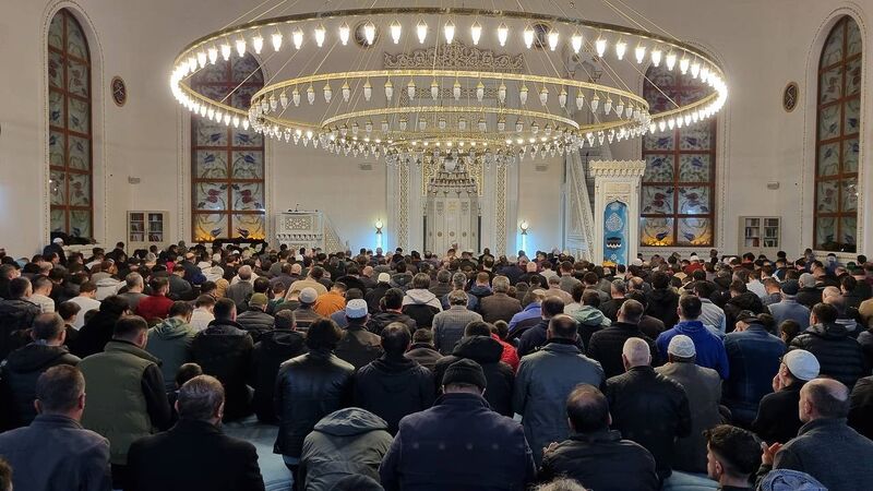 BAYBURT'TA TÜM CAMİLER KADİR