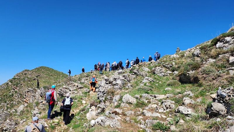 Bolu’nun yeni gözdesi Ayıkayası’nda yürüyüşün keyfini çıkardılar