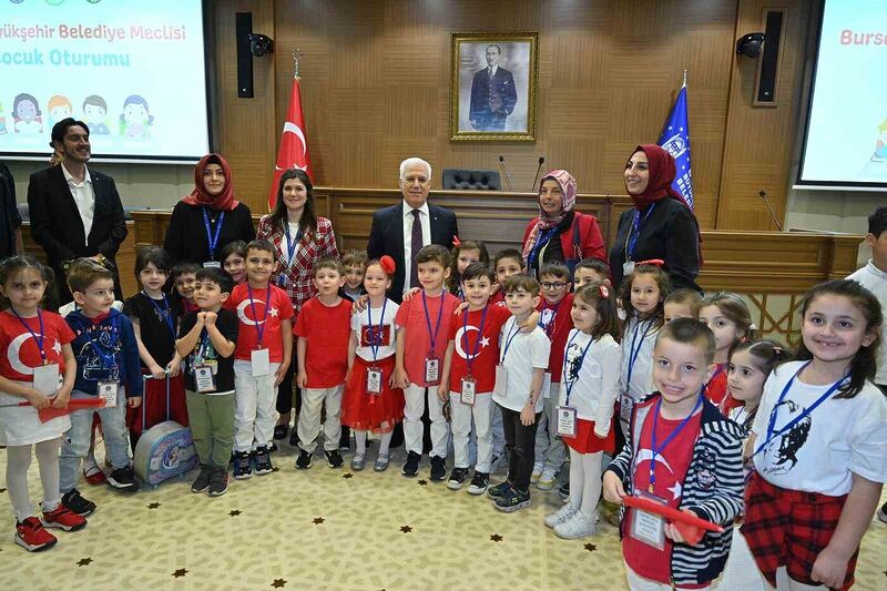 Bursa Büyükşehir Meclisi’nde söz hakkı çocukların