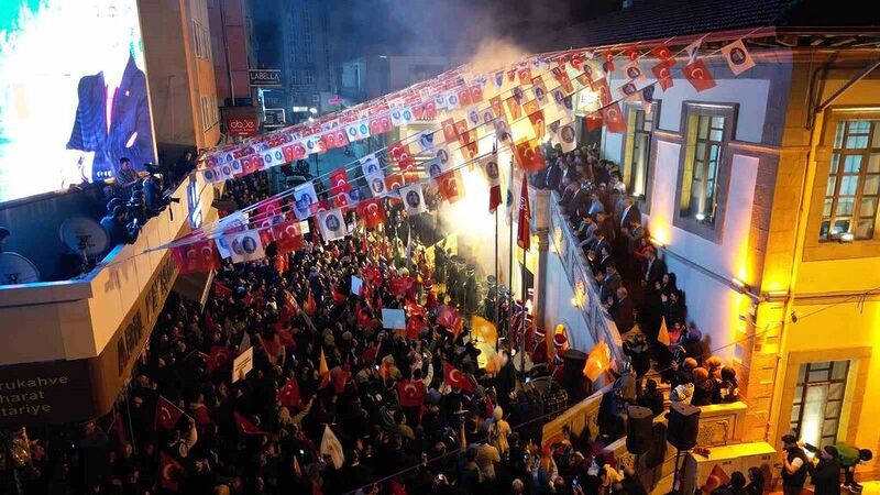 ÇORUM'DA CUMHUR İTTİFAKI BELEDİYE BAŞKAN ADAYI HALİL İBRAHİM AŞGIN, YENİDEN