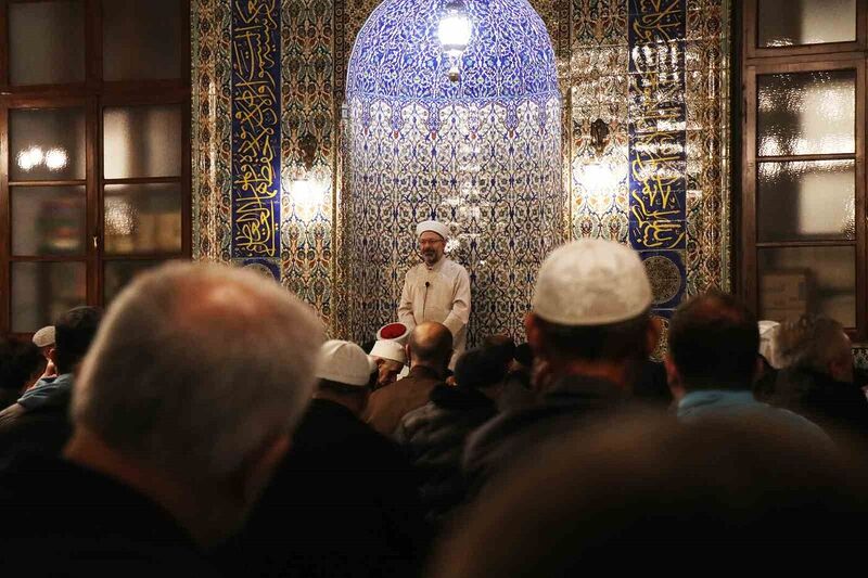 DİYANET İŞLERİ BAŞKANI PROF. DR. ALİ ERBAŞ, SAKARYA'DA SON TERAVİH