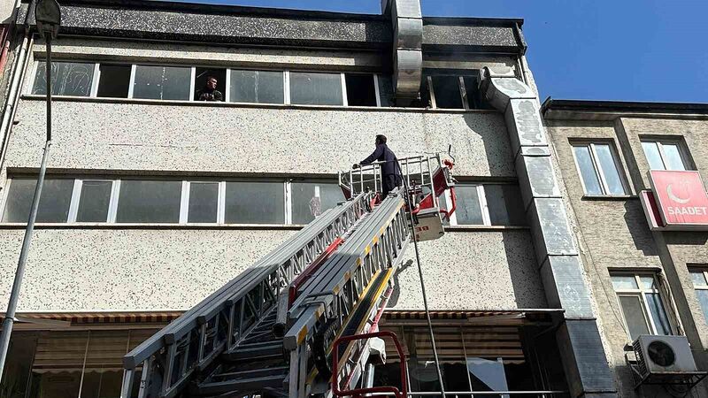 Elazığ’da havalandırma motoru yangın çıkardı