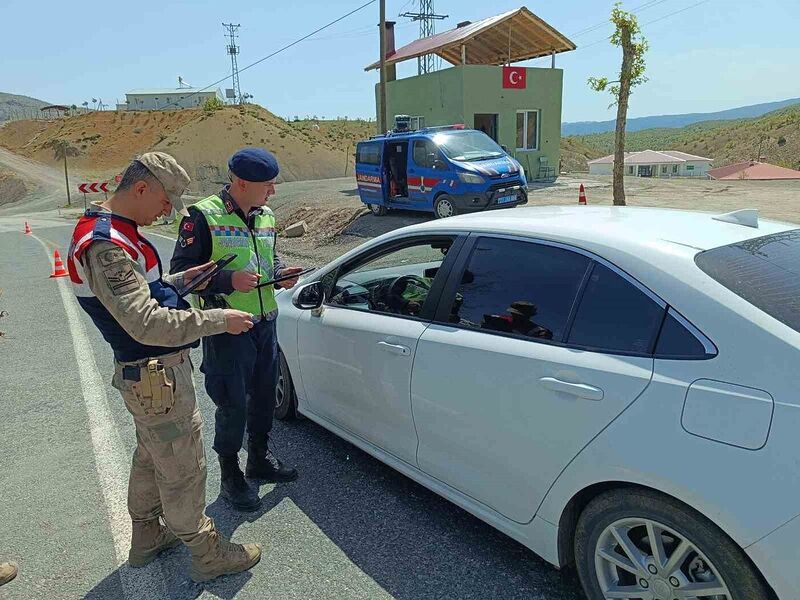 ELAZIĞ’DA JANDARMA EKİPLERİNCE DÜZENLENEN