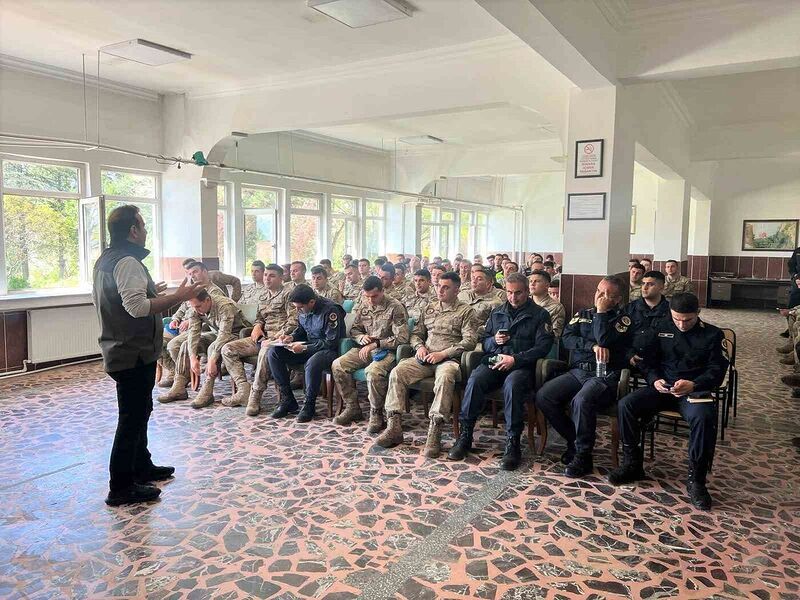 Elazığ’da jandarma personeline yangın eğitimi