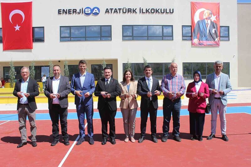 Enerjisa Atatürk İlkokulu Hatay’da açıldı