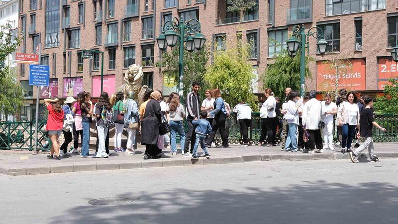 Eskişehir’de turist yoğunluğu