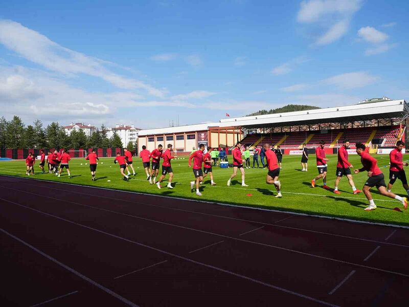 Fırat Gül: “Amed Sportif Faaliyetler’i yenerek çifte bayram yaşatmak istiyoruz”