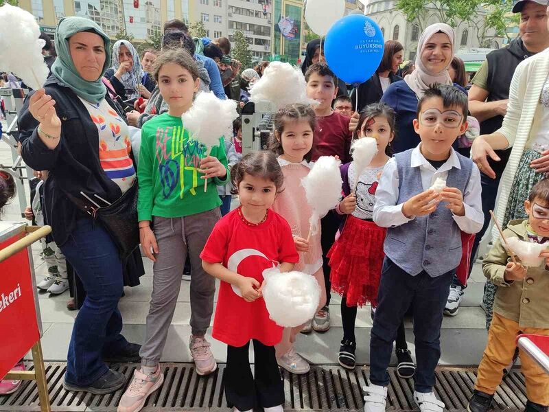 Gaziosmanpaşalı çocukların “23 Nisan” coşkusu