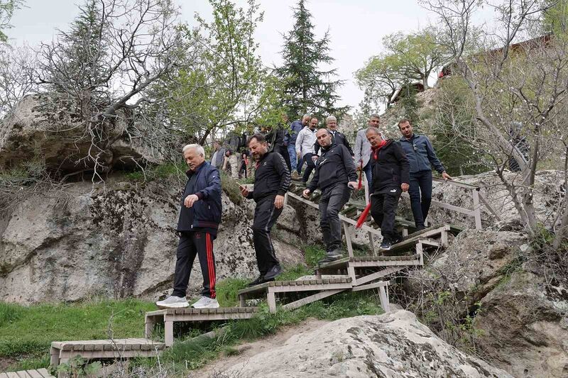 Ihlara Vadisi’nde Turizm Haftası yürüyüşü