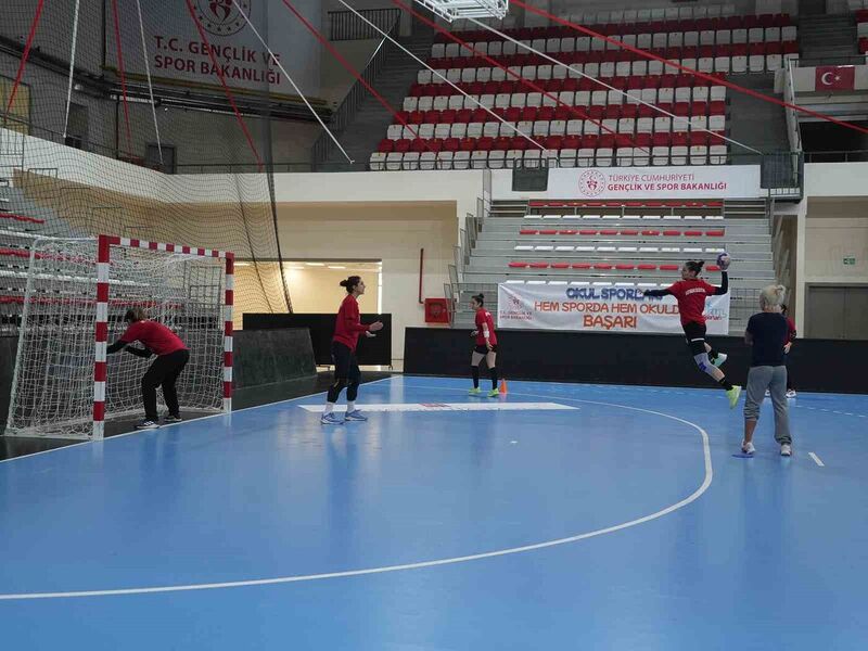 Kastamonu Belediyespor, Konyaaltı Belediyespor’u konuk edecek