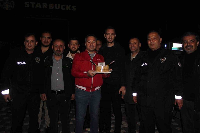 Kayseri’de vatandaştan polise jest