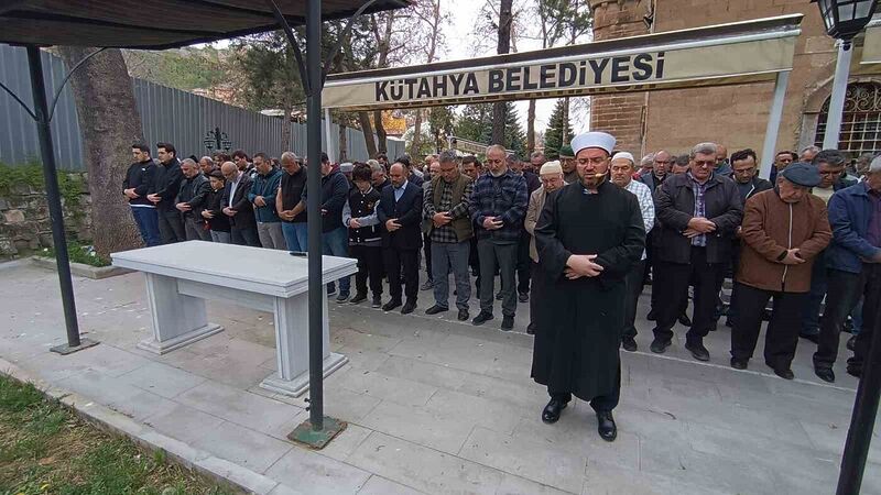 Kütahya’da Hamas liderinin oğulları ve torunları için gıyabi cenaze namazı kılındı