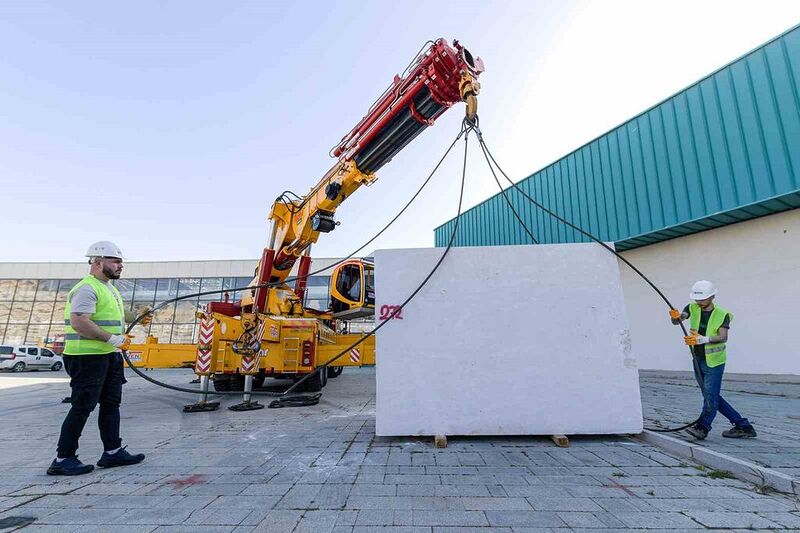 Marble İzmir’de kurulum başladı