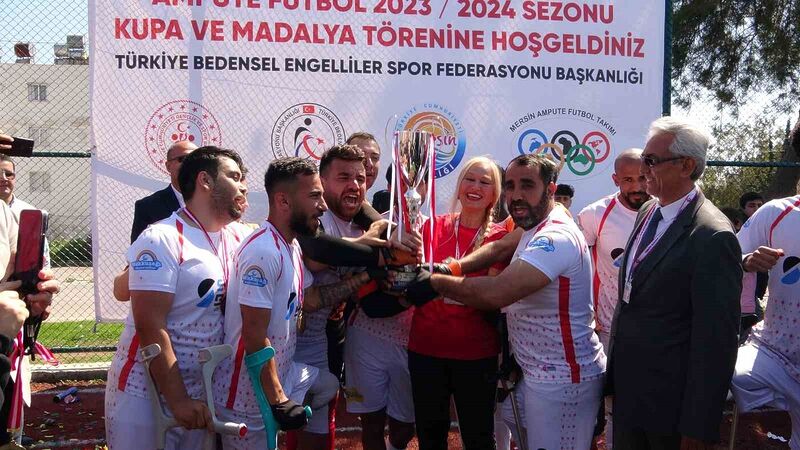 Mersin takımı Ampute Futbol Ligi’nde şampiyon olarak Süper Lig’e çıktı