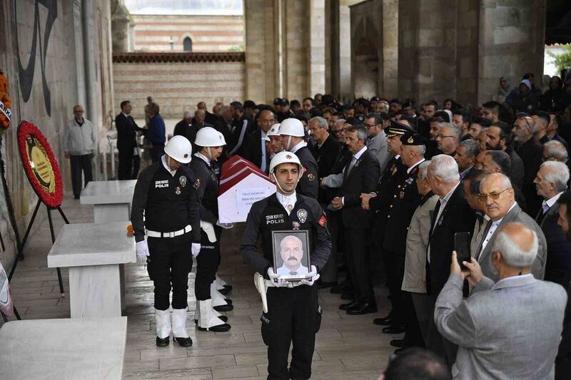 Polis memuru Arslan, törenle son yolculuğuna uğurlandı