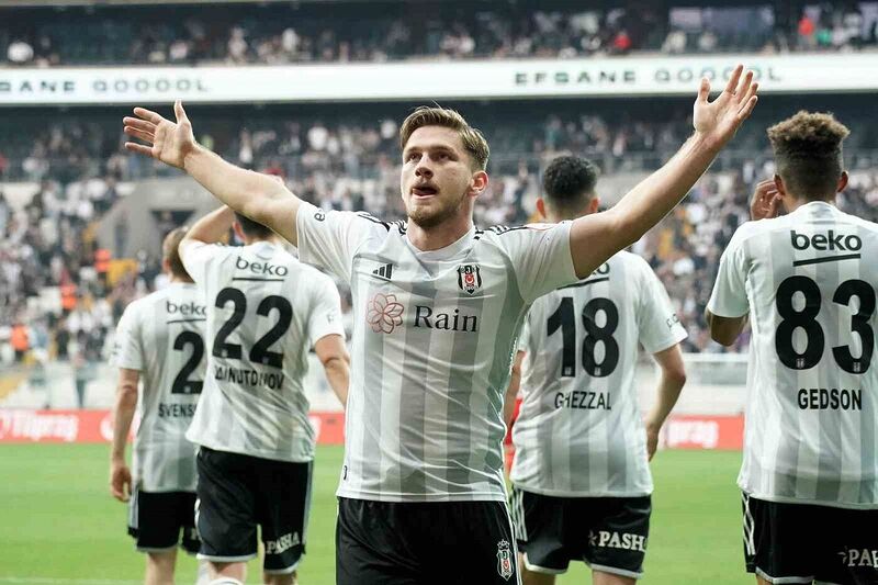 BEŞİKTAŞ’IN GENÇ OYUNCUSU SEMİH