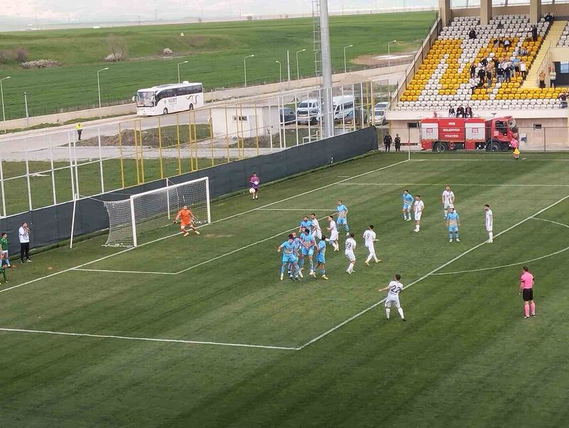 TFF 3. Lig: 1984 Muşspor: 3 – Siirt İl Özel İdare Spor: 0