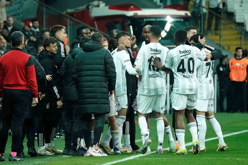 Trendyol Süper Lig: Beşiktaş: 1 – MKE Ankaragücü: 0 (İlk yarı)