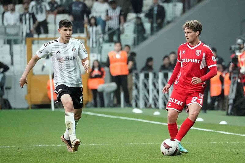 Trendyol Süper Lig: Beşiktaş: 1 – Samsunspor: 0 (İlk yarı)