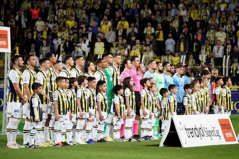 Trendyol Süper Lig: Fenerbahçe: 0 – Adana Demirspor: 0 (Maç devam ediyor)