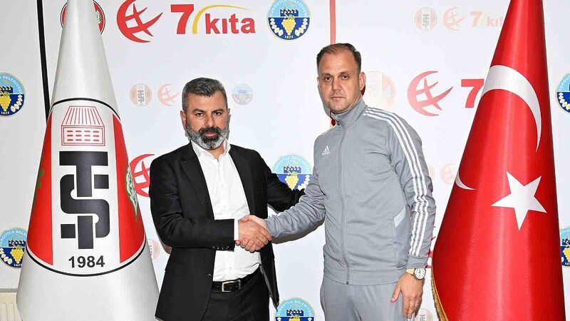 Turgutluspor’da yeni teknik direktör Gülay oldu