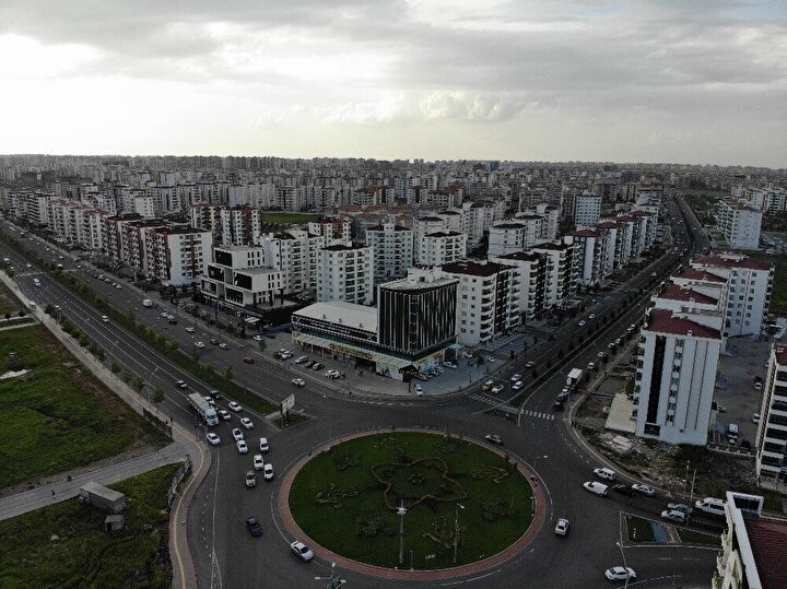 4 İL VE 804 İLÇEDEN DAHA KALABALIK OLAN DİYARBAKIR’IN BAĞLAR