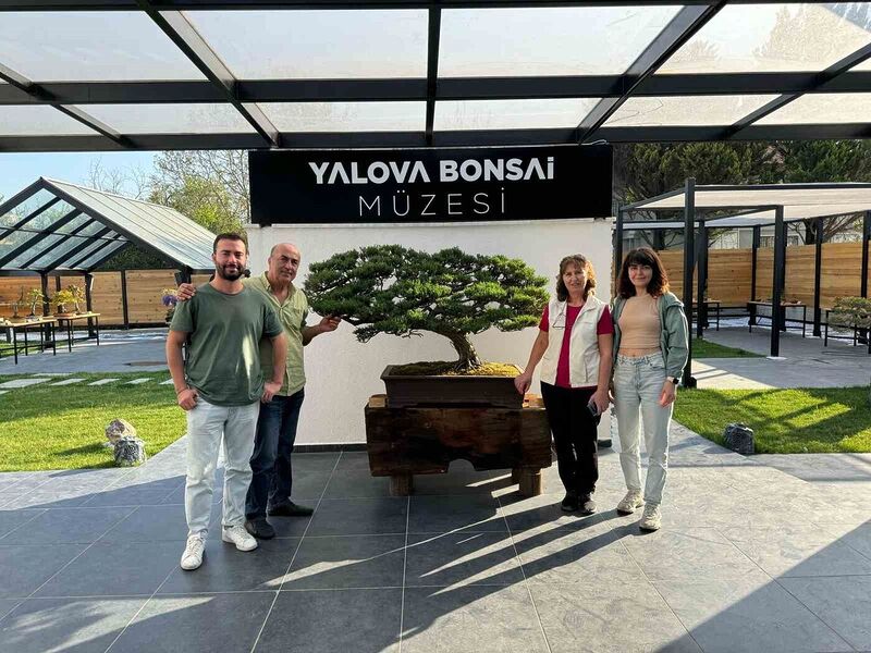 Türkiye’nin ilk bonsai müzesi bayramda ilgi gördü