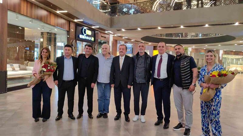 İNEGÖL'E GELEN SPOR YORUMCUSU