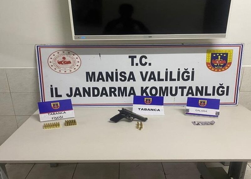 Akhisar’da jandarma suç ve suçlulara göz açtırmıyor