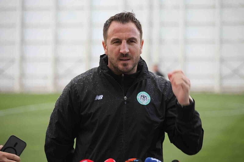 KONYASPOR TEKNİK DİREKTÖRÜ ALİ