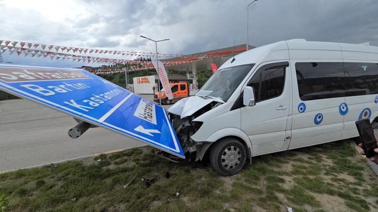 KARABÜK'TE YOLDAN ÇIKARAK YÖN