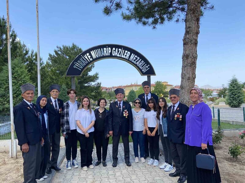 KARAMAN’DA LİSE ÖĞRENCİLERİNİN GAZİLER