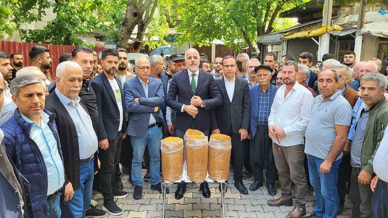 ADIYAMAN BAROSU BAŞKANI BİLAL DOĞAN, ADIYAMAN TÜTÜNÜYLE BASIN AÇIKLAMASI DÜZENLEDİ.