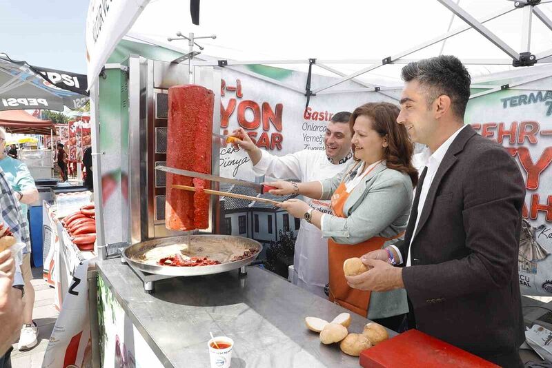 AFYONKARAHİSAR BELEDİYE BAŞKANI BURCU