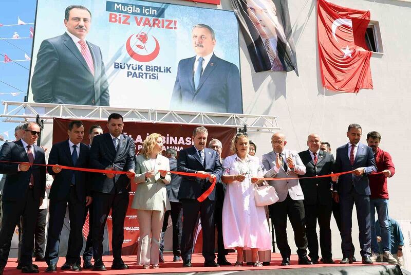 BÜYÜK BİRLİK PARTİSİ MUĞLA İL BİNASBININ AÇILIŞI YAPILDI