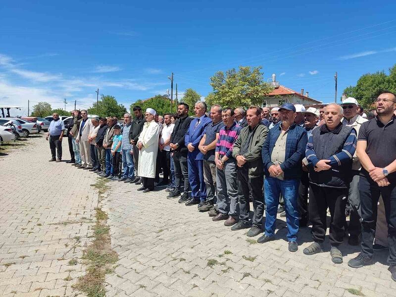 Beyşehir’de çiftçiler yağmur duasında