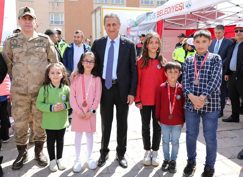 Bitlis’te Trafik Haftası etkinlikleri